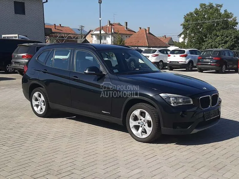 BMW X1 2012 photo 2