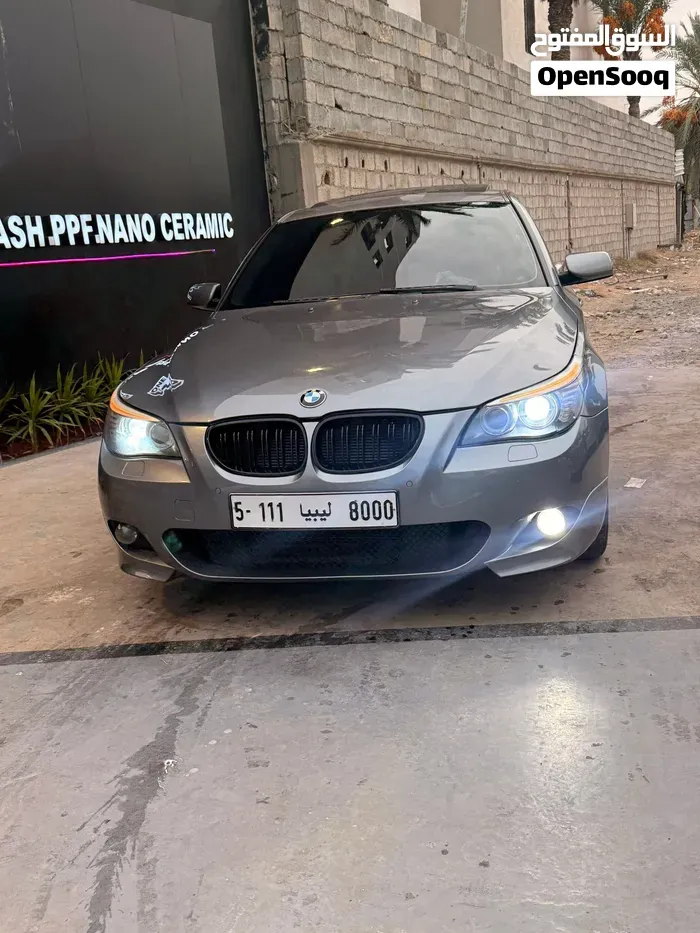 BMW 5 Series 2010 photo 4