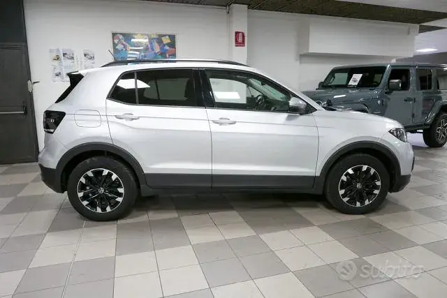 Volkswagen T-Cross 2023 photo 3