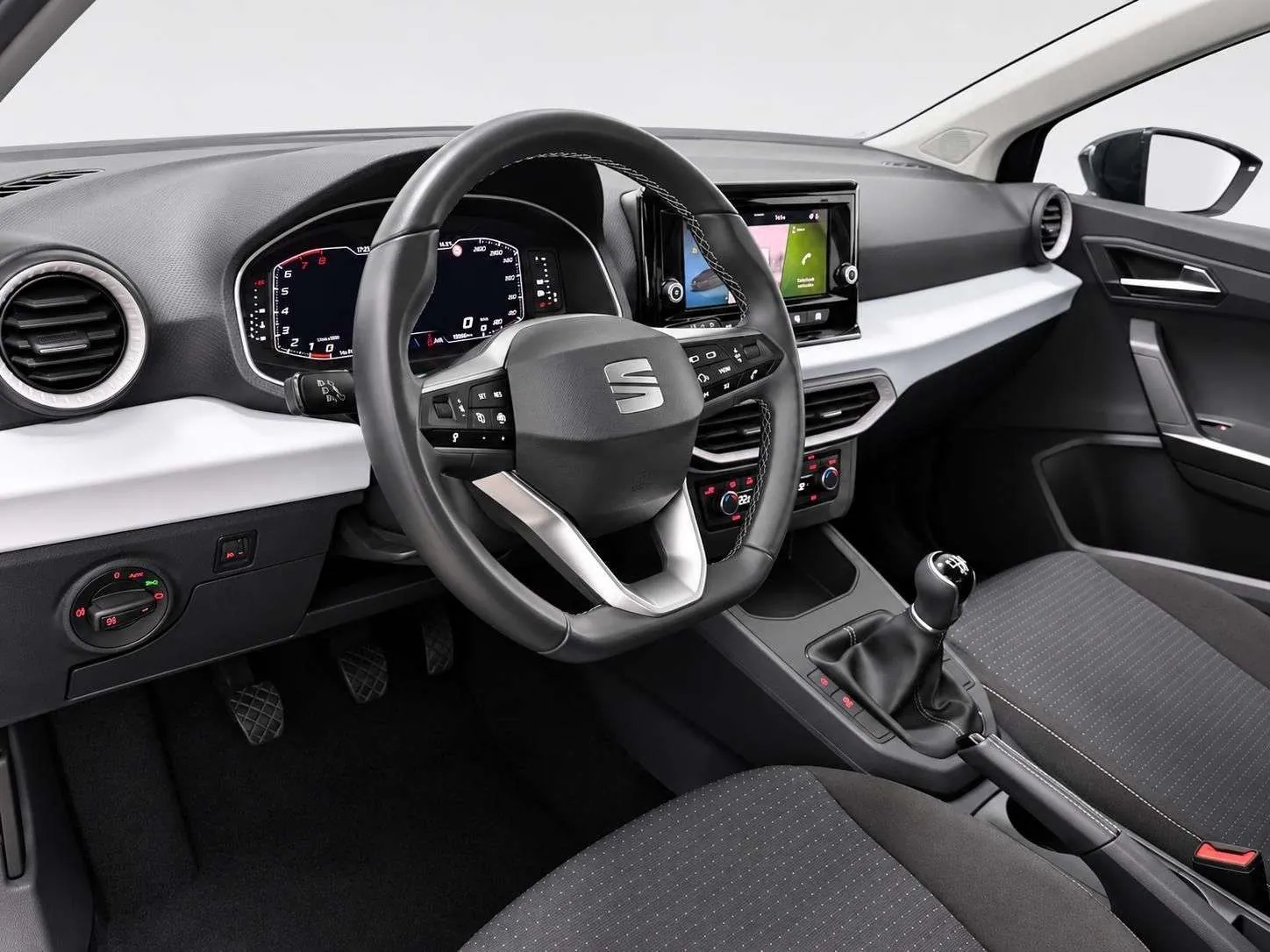 Seat Ibiza 2025 photo 2