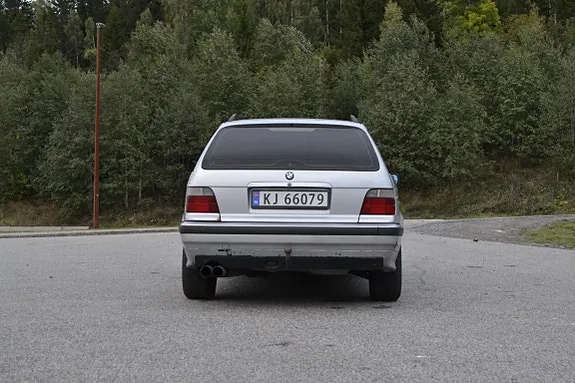 BMW 320I 1997 photo 5