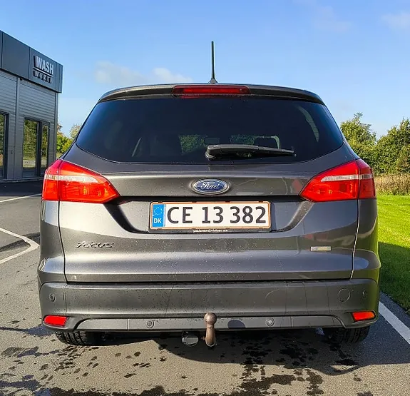 Ford Focus 2017 photo 4