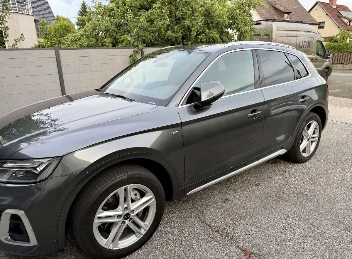 Audi Q5 2022 photo 3
