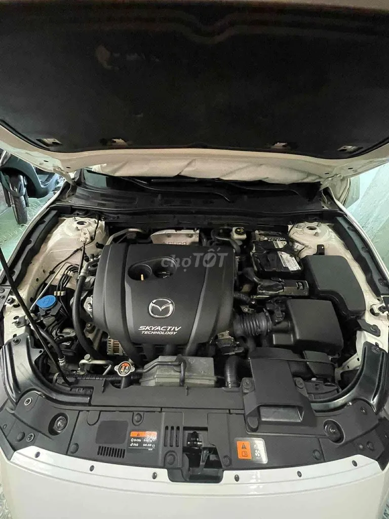 Mazda 3 2018 photo 3