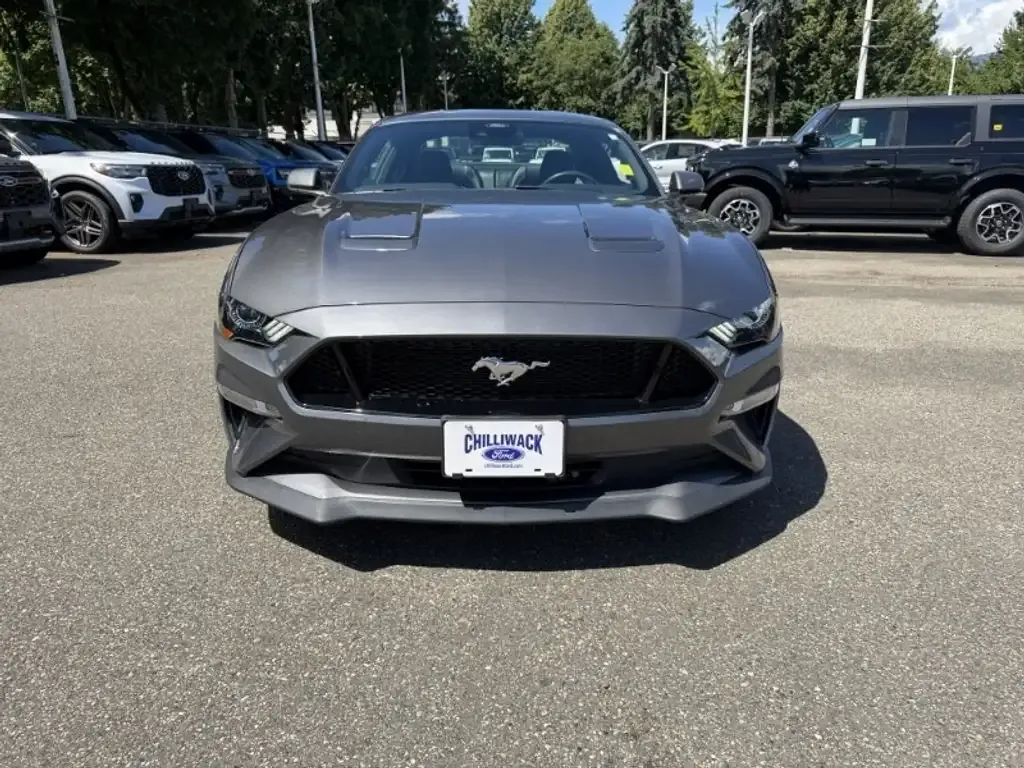Ford Mustang 2021 photo 2