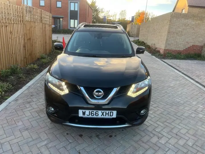 Nissan X-Trail 2016 photo 2