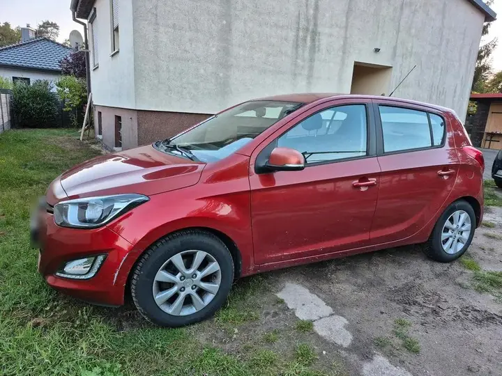 Hyundai I20
