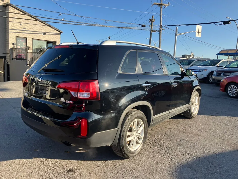 Kia Sorento 2015 photo 5