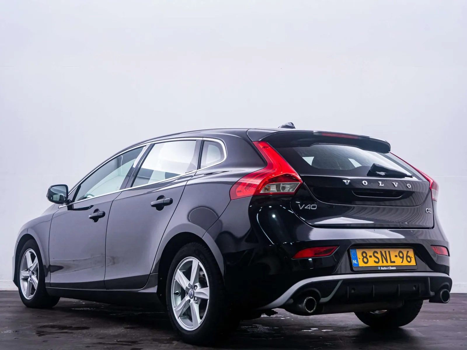 Volvo V40 2013 photo 5