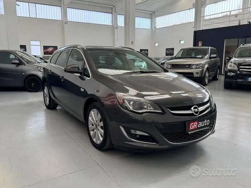 Opel Astra 2014 photo 4