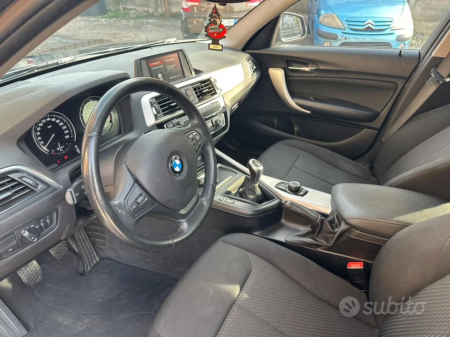 BMW 1 Series 2019 photo 5