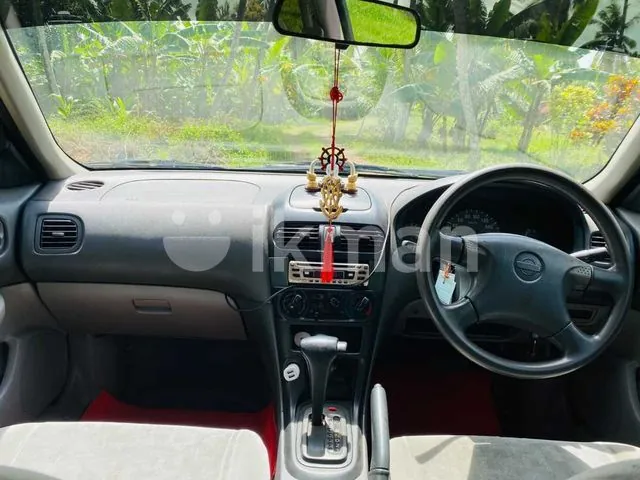 Nissan Sunny 2015 photo 5