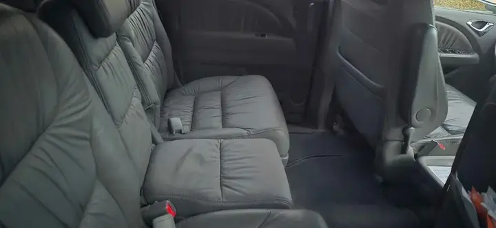 Honda Odyssey 2009 photo 5