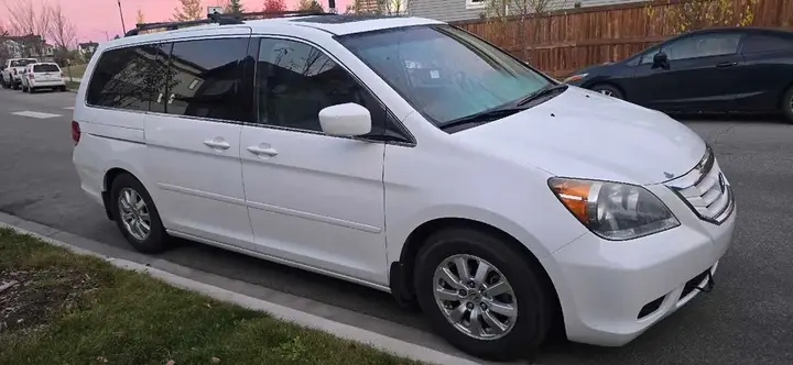 Honda Odyssey 2009 photo 3