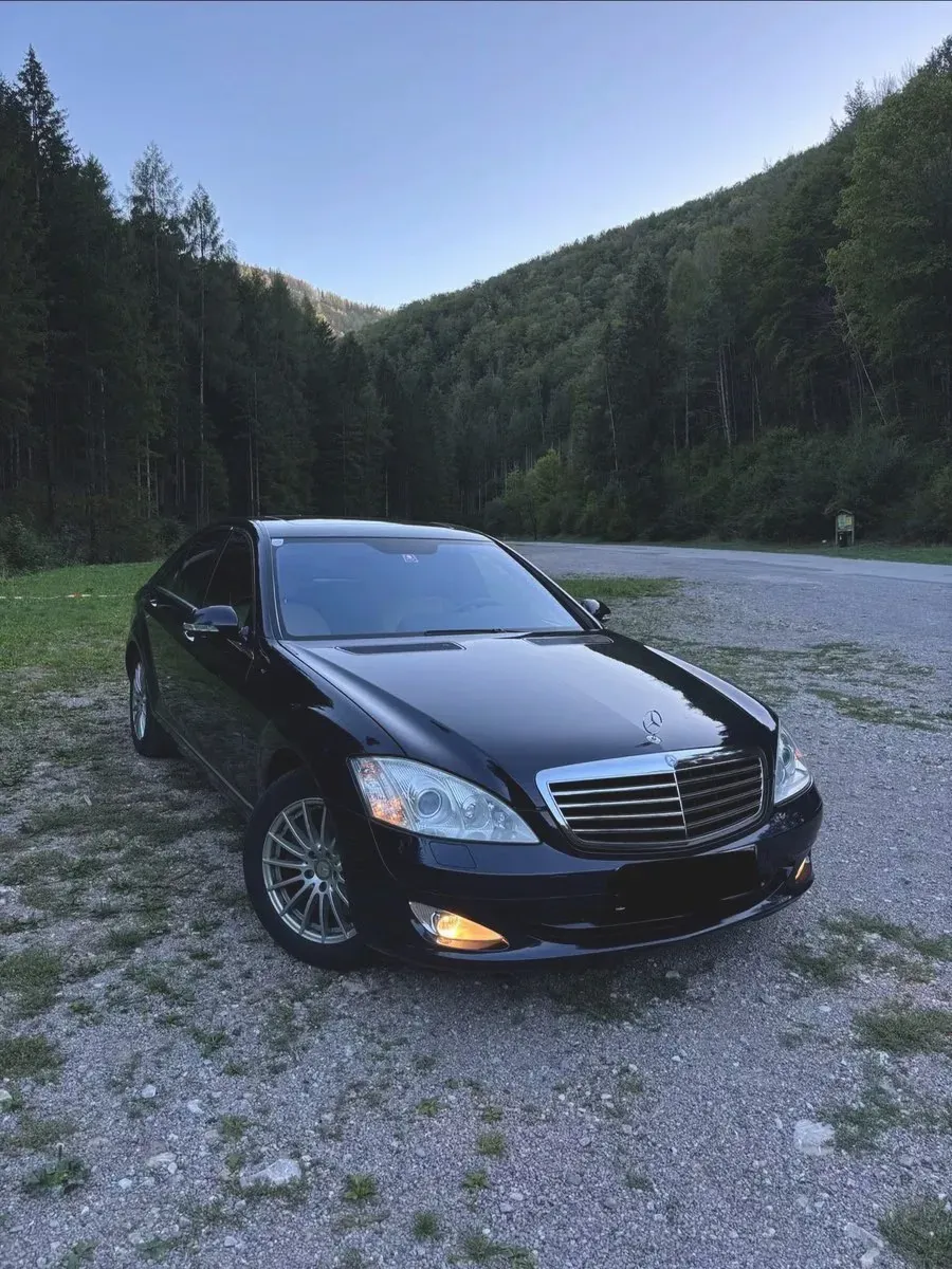 Mercedes-Benz S-Class 2005 photo 2