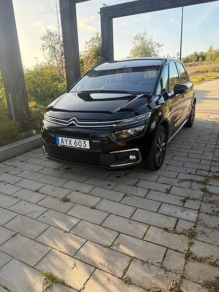 Citroen C4 Picasso 2017 photo 2
