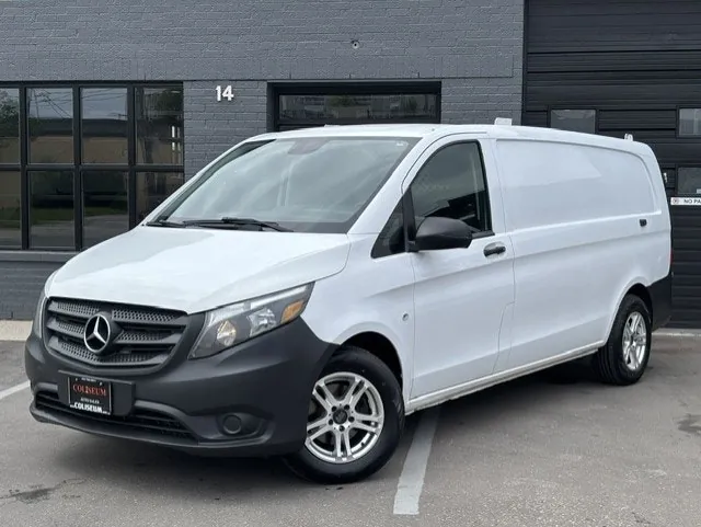 Mercedes-Benz Metris Van