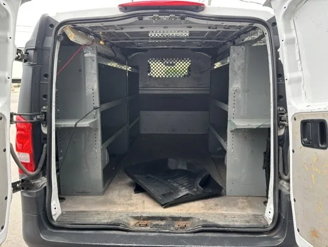 Mercedes-Benz Metris Van 2019 photo 5