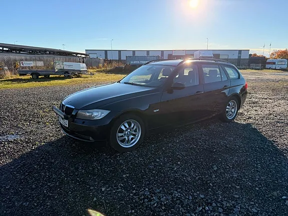 BMW 320I