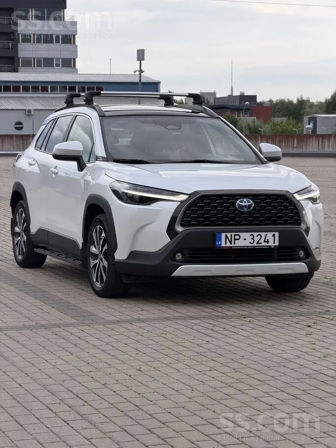 Toyota Corolla Cross 2023 photo 3
