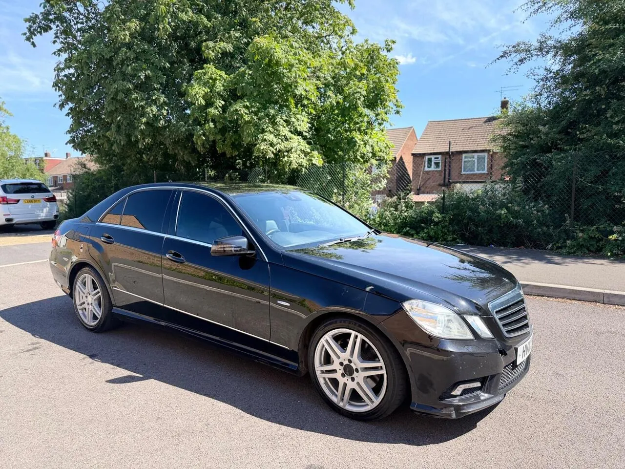 Mercedes-Benz E-Class 2011 photo 3