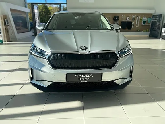 Skoda Enyaq 2021 photo 2