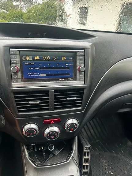 Subaru Impreza 2011 photo 2