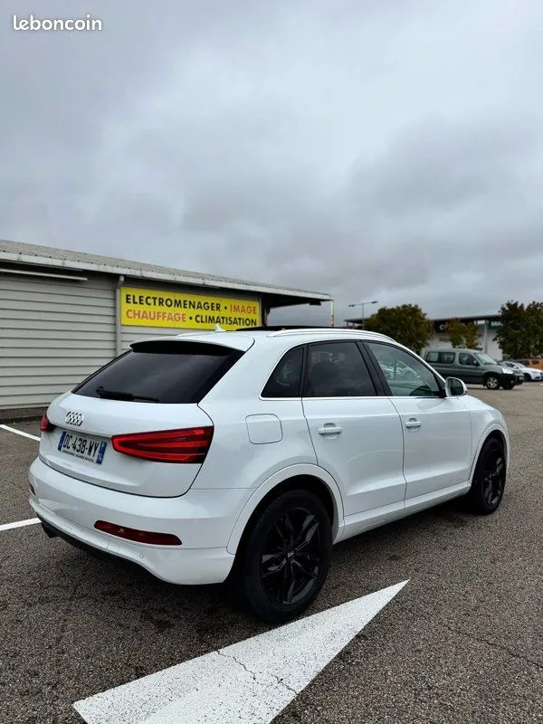 Audi Q3 2014 photo 2