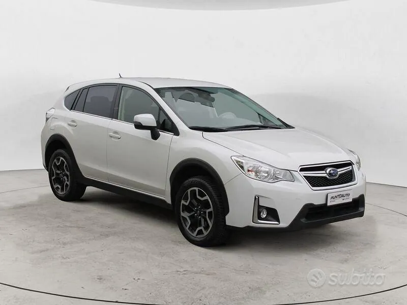 Subaru Xv 2017 photo 3