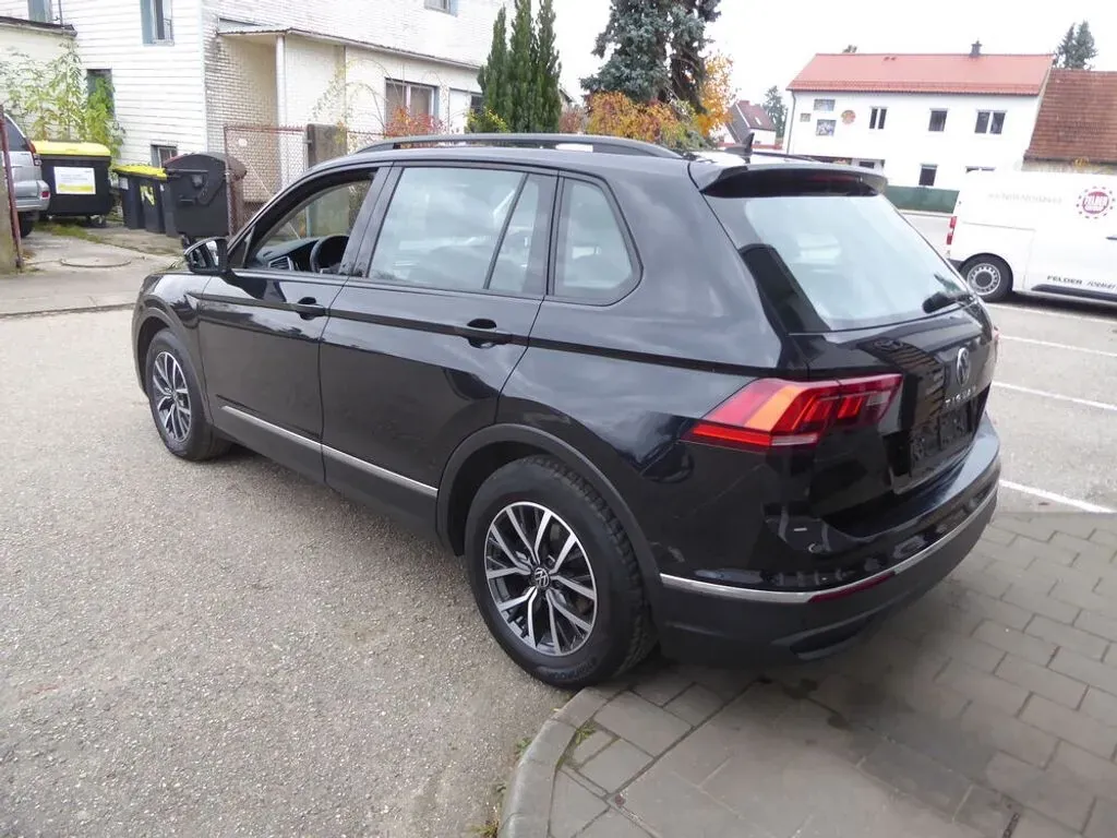 Volkswagen Tiguan 2023 photo 3
