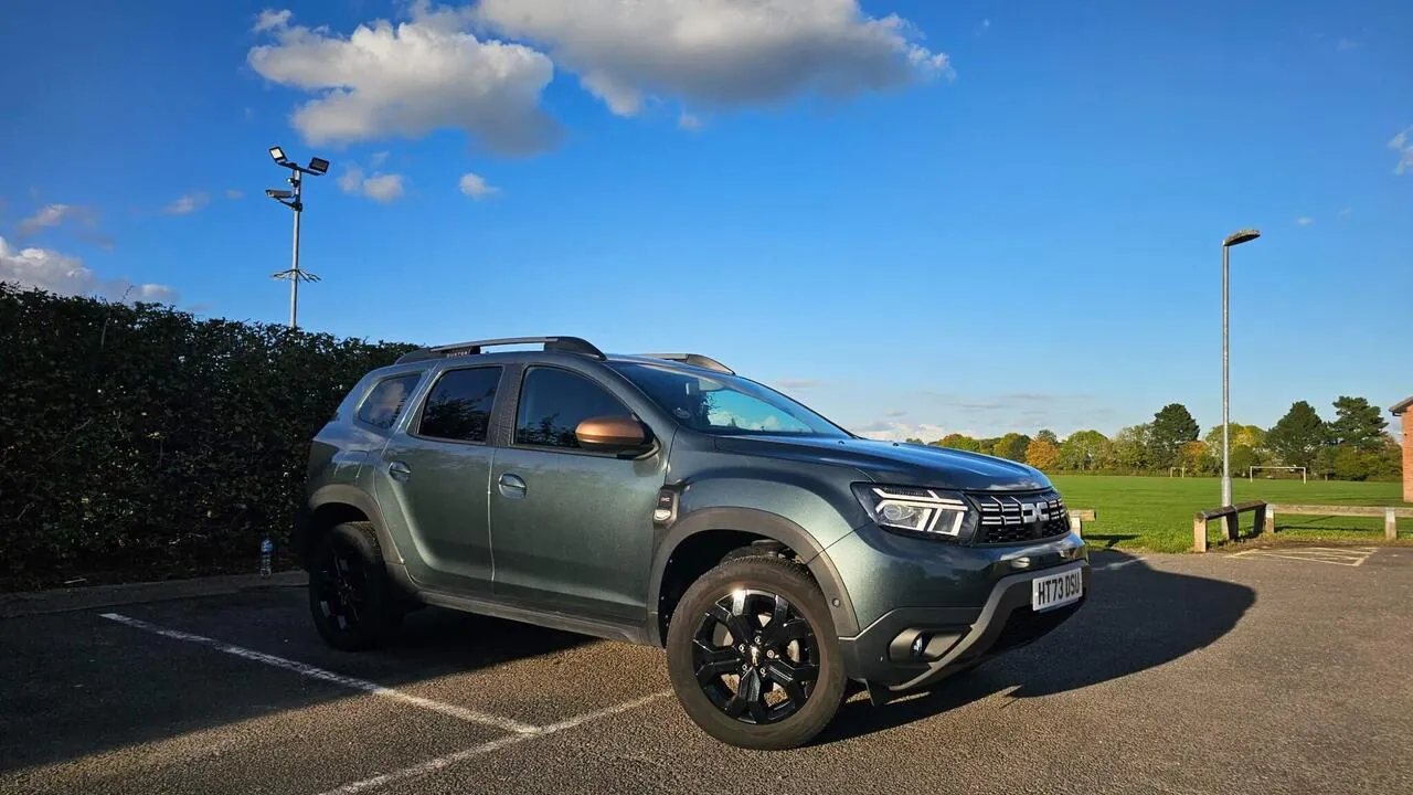Dacia Duster 2024 photo 2
