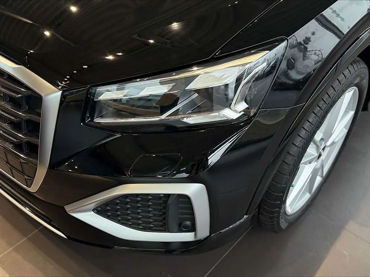 Audi Q2 photo 3
