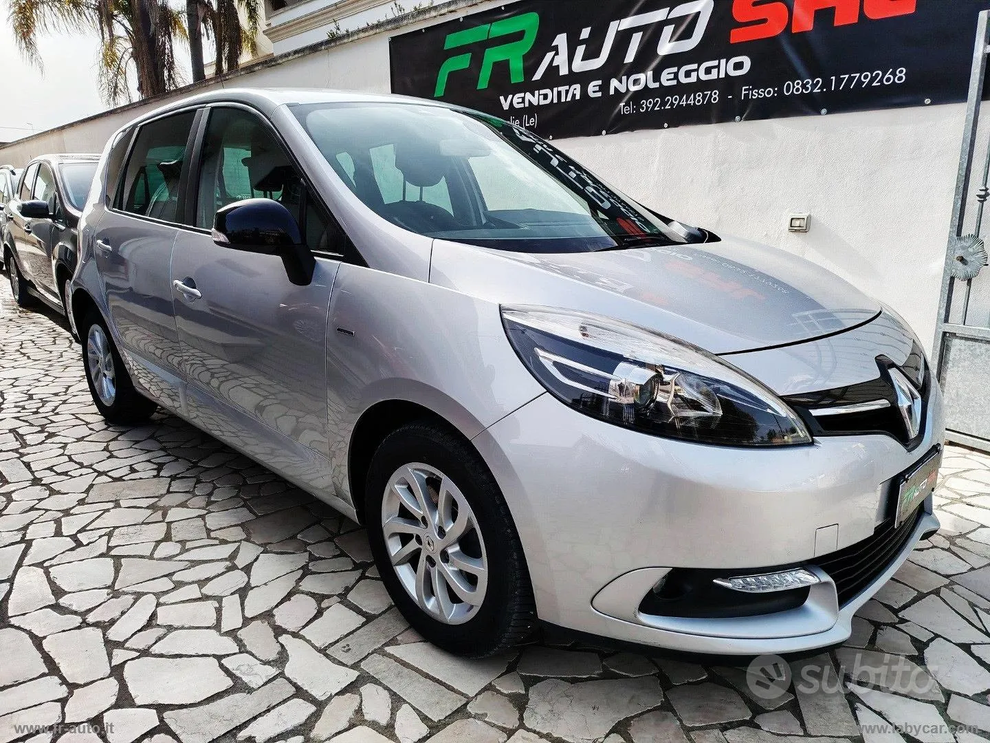 Renault Scenic 2015 photo 3