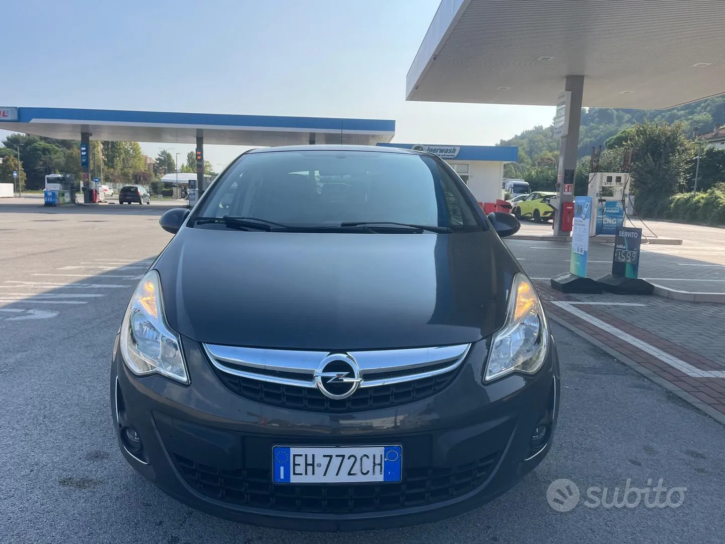 Opel Corsa 2011 photo 3