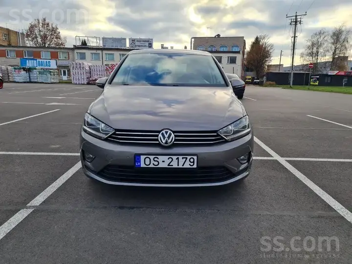 Volkswagen Golf Sportsvan 2015 photo 2