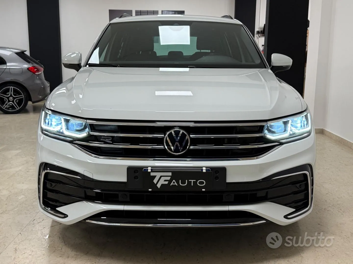 Volkswagen Tiguan 2022 photo 2