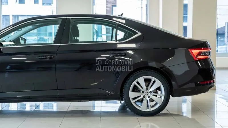 Skoda Superb 2020 photo 3