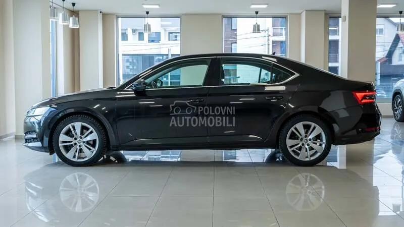 Skoda Superb 2020 photo 2