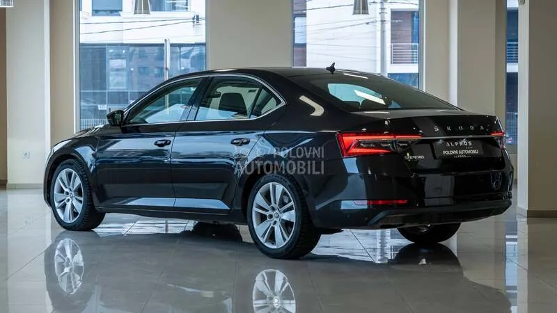 Skoda Superb 2020 photo 5