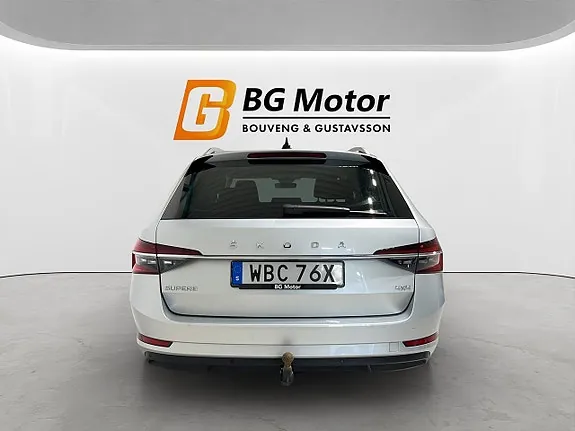 Skoda Superb 2024 photo 5