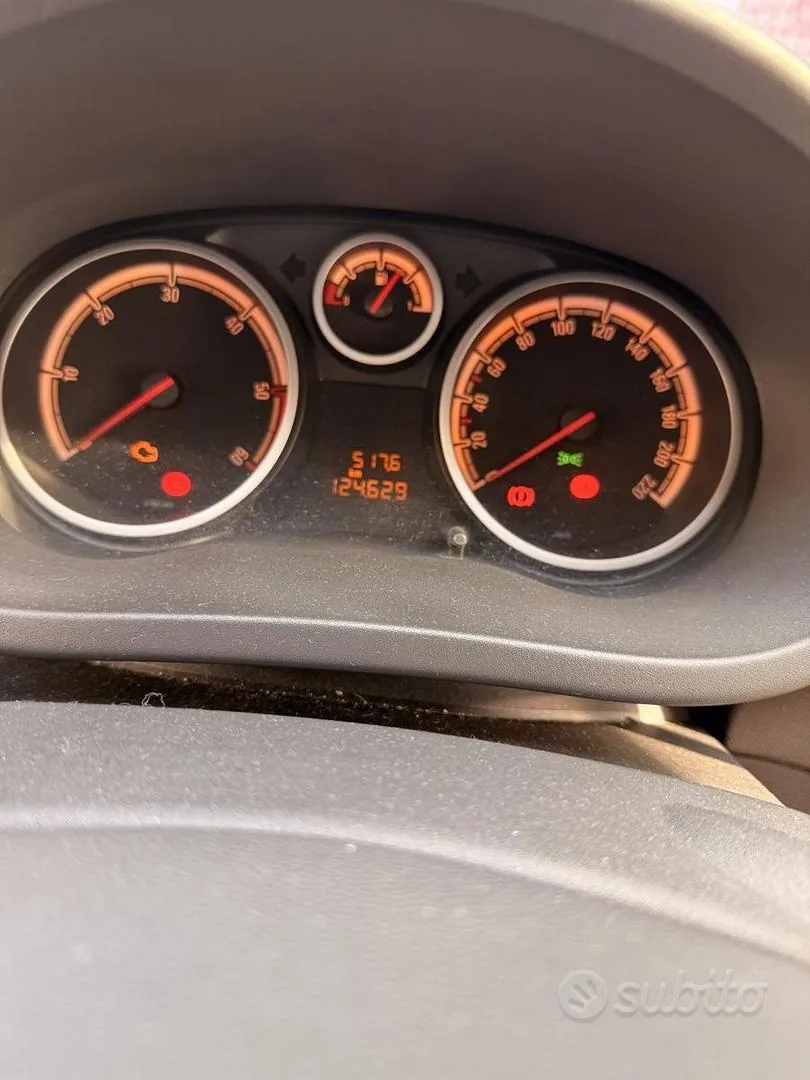 Opel Corsa 2010 photo 5