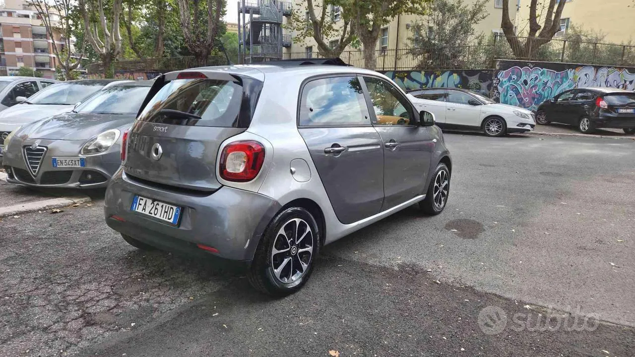 Smart Forfour 2015 photo 4