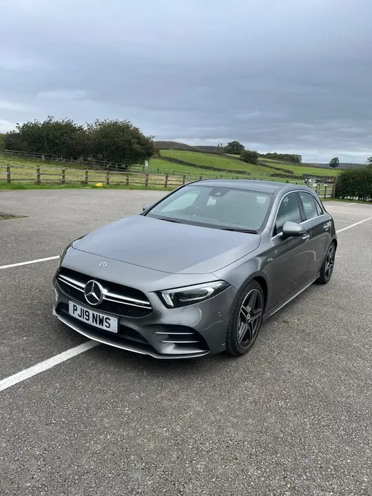 Mercedes-Benz A-Class 2019 photo 2