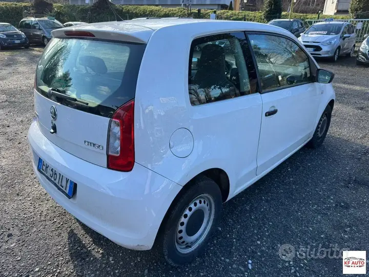 Skoda Citigo 2013 photo 4