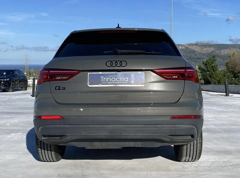 Audi Q3 2023 photo 5