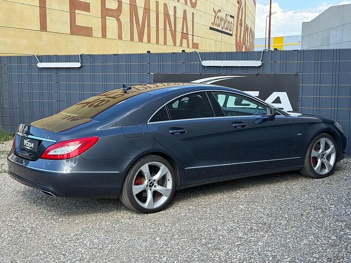 Mercedes-Benz Cls-Class 2012 photo 3