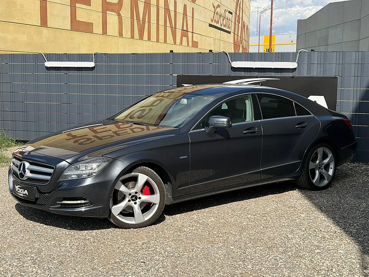 Mercedes-Benz Cls-Class 2012 photo 2