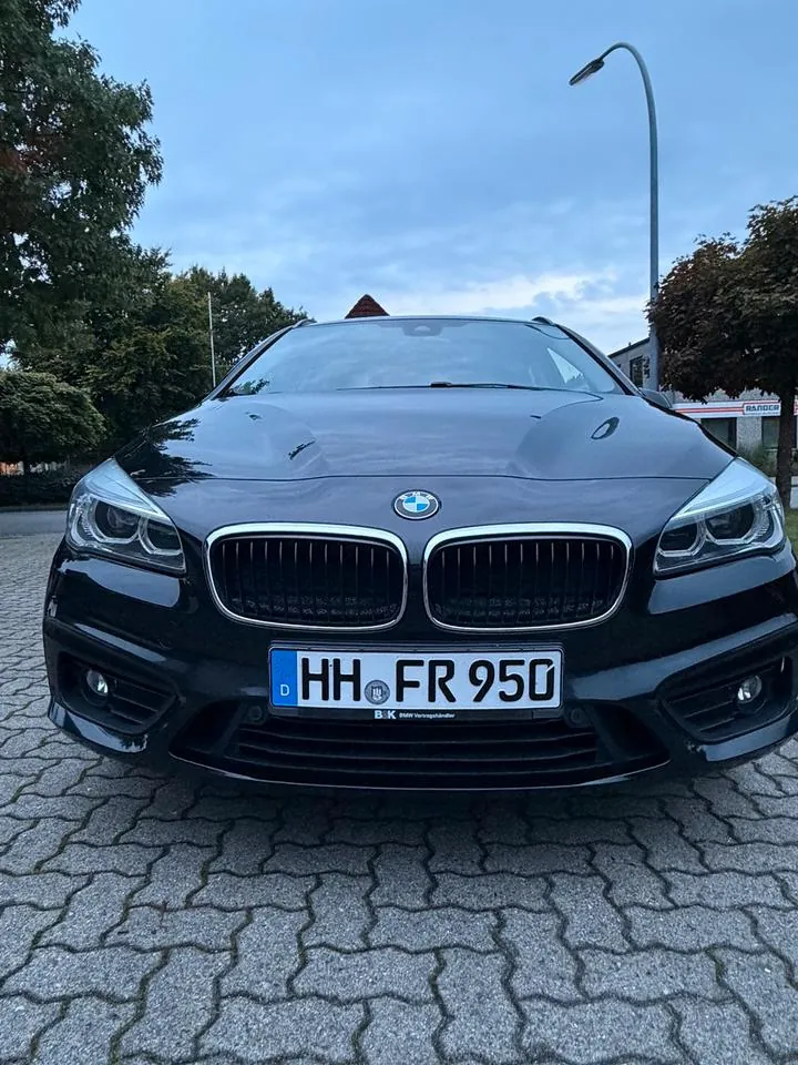 BMW 218D