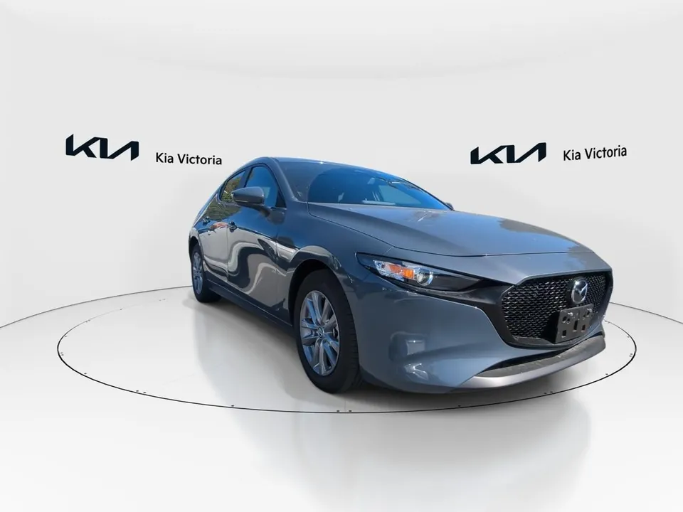 Mazda 3 2025 photo 2