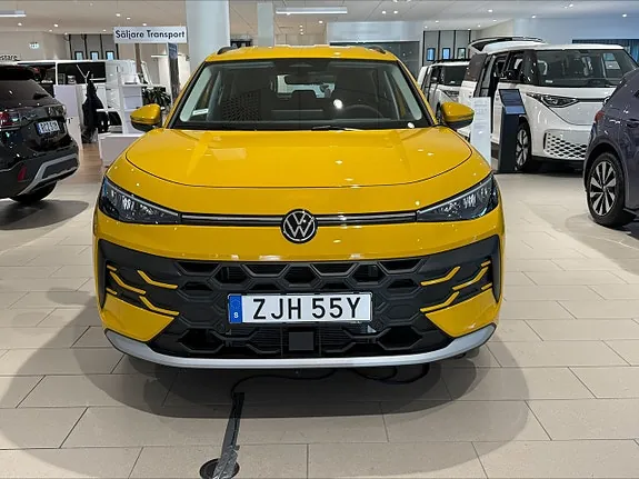 Volkswagen T-Roc 2026 photo 2